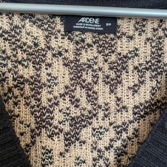 Animal print sweaters - Picture 2 of 4